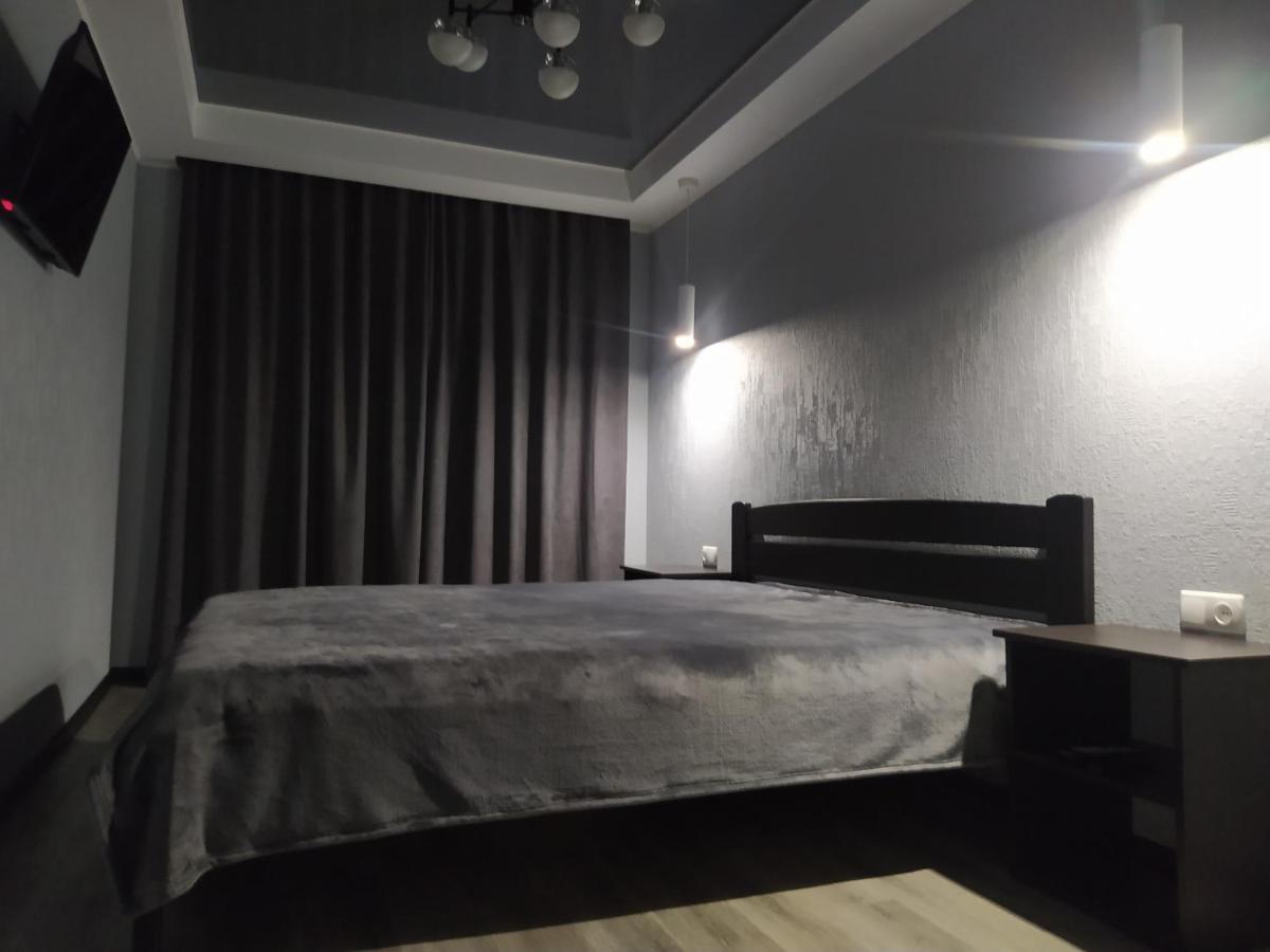 2Rooms Apartment - 181 Gogol street Zaporizhia Buitenkant foto